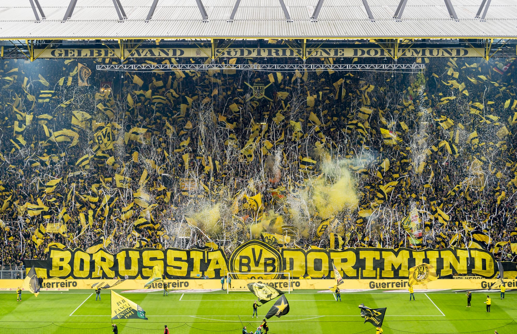 Borussia Dortmund Football Club Crowd - Attention Seekers Blog image